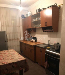 Квартира 3-комн 70 м² - Юрьевская, Батуми