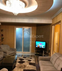 Квартира 5-комн 120 м² - Юрьевская, Батуми