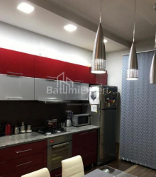 Квартира 5-комн 120 м² - Юрьевская, Батуми