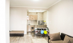 Квартира 2-комн 52 м² - Юрьевская, Батуми