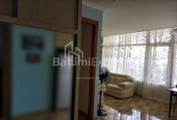 Квартира 3-комн 55 м² - Шерифа Химшиашвили, Батуми