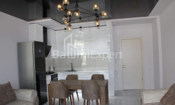 Квартира 3-комн 80 м² - Зураба Горгиладзе, Батуми