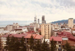 Квартира 5-комн 152 м² - Генерала Аслана Абашидзе, Батуми