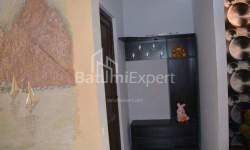 Квартира 3-комн 57 м² - Александра Грибоедова, Батуми