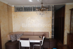 Квартира 2-комн 34 м² - Александра Пушкина, Батуми
