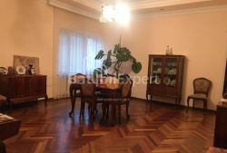 Квартира 120 м² - Зураба Горгиладзе, Батуми, Грузия