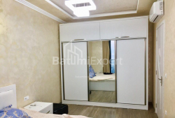 Квартира 3-комн 87 м² - Юрьевская, Батуми