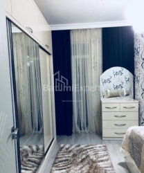 Квартира 3-комн 90 м² - Галактиона Табидзе, Батуми