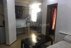 Квартира 4-комн 80 м² - Юрьевская, Батуми
