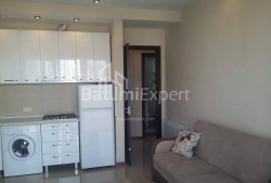 Квартира 3-комн 65 м² - Юрьевская, Батуми