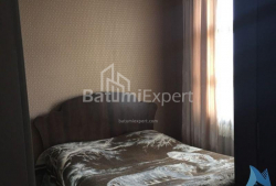 Квартира 2-комн 52 м² - Юрьевская, Батуми