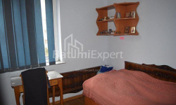 Квартира 3-комн 67 м² - Михаила Лермонтова, Батуми