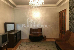 Квартира 5-комн 160 м² - Руставели, Батуми