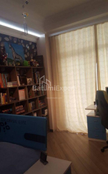 Квартира 4-комн 128 м² - Шерифа Химшиашвили, Батуми