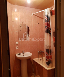 Квартира 3-комн 55 м² - Юрьевская, Батуми