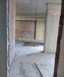 Квартира 4-комн 73 м² - Юрьевская, Батуми