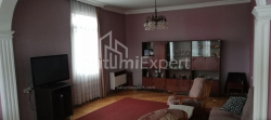 Квартира 6-комн 300 м² - Юрьевская, Батуми