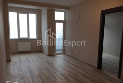 Квартира 3-комн 90 м² - Юрьевская, Батуми