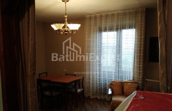Квартира 2-комн 60 м² - Михаила Лермонтова, Батуми
