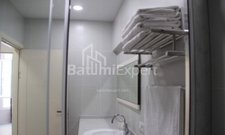 Квартира 3-комн 80 м² - Зураба Горгиладзе, Батуми