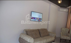 Квартира 3-комн 80 м² - Юрьевская, Батуми