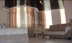 Квартира 3-комн 80 м² - Юрьевская, Батуми