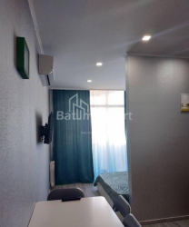 Квартира 19-комн 34 м² - Нико Пиросмани, Батуми