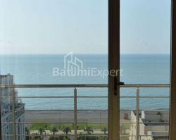Квартира 4-комн 110 м² - Шерифа Химшиашвили, Батуми