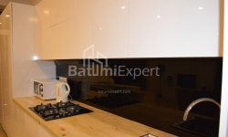 Квартира 4-комн 110 м² - Шерифа Химшиашвили, Батуми