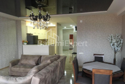 Квартира 3-комн 115 м² - Юрьевская, Батуми