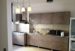 Квартира 4-комн 153 м² - Юрьевская, Батуми