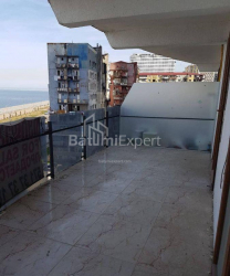 Квартира 41 м² - Шерифа Химшиашвили, Батуми, Грузия