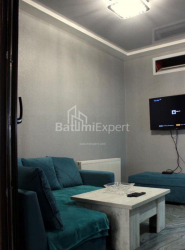 Квартира 3-комн 50 м² - Ильи Чавчавадзе, Батуми