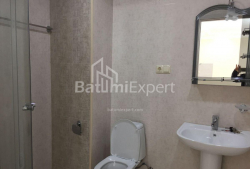 Квартира 3-комн 73 м² - Юрьевская, Батуми