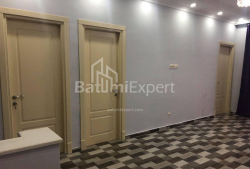 Квартира 4-комн 68 м² - Юрьевская, Батуми