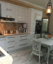 Квартира 3-комн 85 м² - Хайдара Абашидзе, Батуми