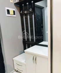 Квартира 2-комн 60 м² - Юрьевская, Батуми