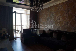 Квартира 4-комн 76 м² - Юрьевская, Батуми
