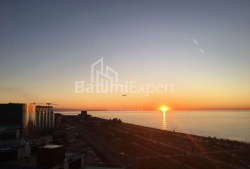 Квартира 3-комн 74 м² - Юрьевская, Батуми