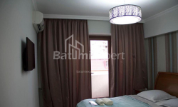 Квартира 2-комн 60 м² - Зураба Горгиладзе, Батуми