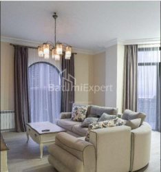 Квартира 4-комн 140 м² - Юрьевская, Батуми