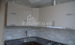 Квартира 2-комн 53 м² - Юрьевская, Батуми