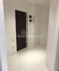 Квартира 81 м² - Зураба Горгиладзе, Батуми, Грузия