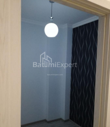 Квартира 3-комн 48 м² - Петра Меликишвили, Батуми