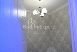 Квартира 3-комн 43 м² - Шерифа Химшиашвили, Батуми