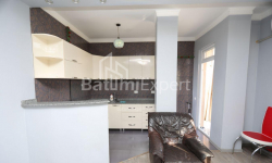 Квартира 3-комн 53 м² - Юрьевская, Батуми
