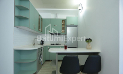 Квартира 2-комн 40 м² - Юрьевская, Батуми