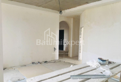 Квартира 3-комн 104 м² - Нико Пиросмани, Батуми