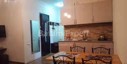 Квартира 2-комн 40 м² - Руставели, Батуми