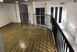 Квартира 2-комн 130 м² - Еквтиме Такаишвили, Батуми